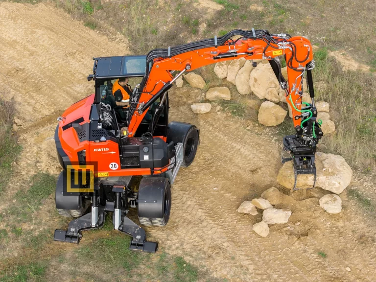 Koparka kołowa Kubota KW115 widok z góry na pracę roboczą