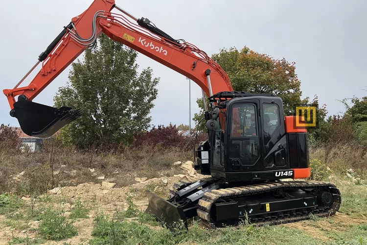 Koparka gąsienicowa Kubota U145 wysięgnik praca ramienia łyżką