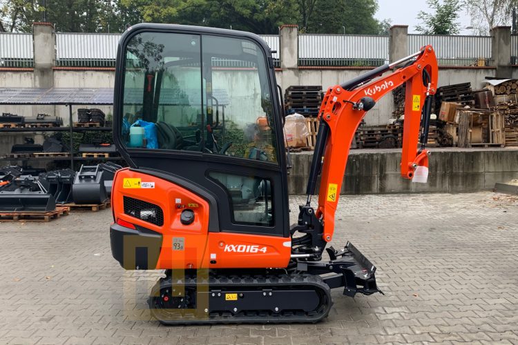 Minikoparka KUBOTA KX016-4