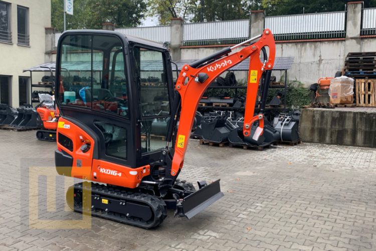 Minikoparka KUBOTA KX016-4
