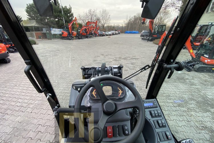 Ładowarka KUBOTA RT280-2