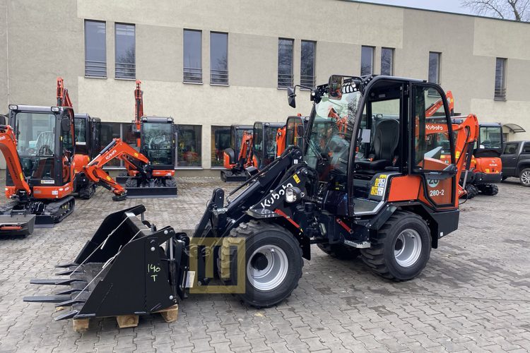Ładowarka KUBOTA RT280-2