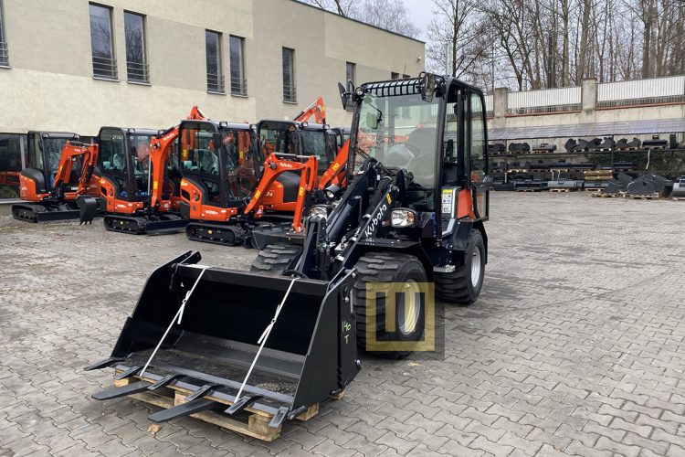 Ładowarka KUBOTA RT280-2