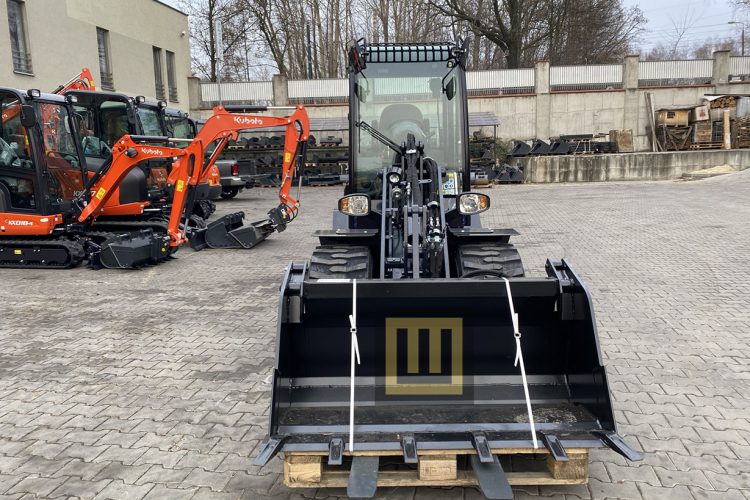 Ładowarka KUBOTA RT280-2