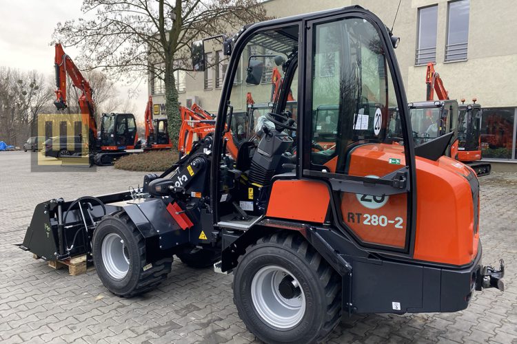 Ładowarka KUBOTA RT280-2