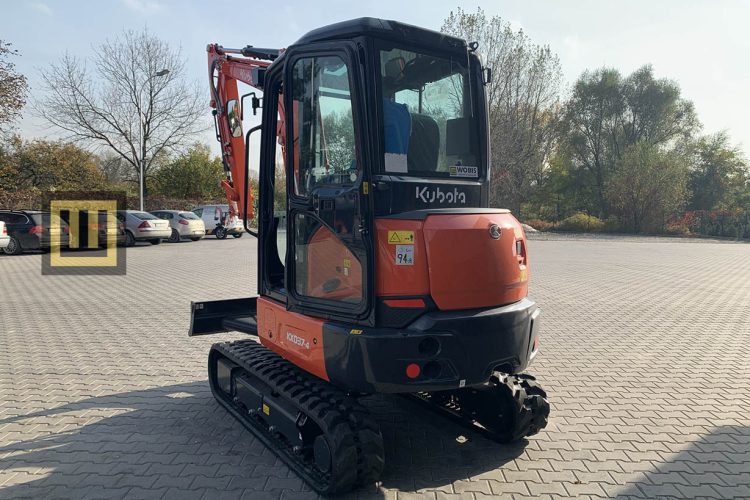 Minikoparka KUBOTA KX037-4