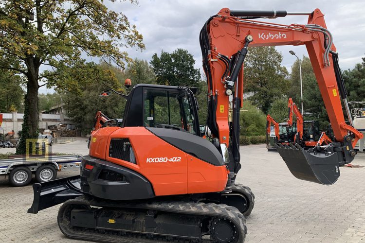 Minikoparka KUBOTA KX080-4