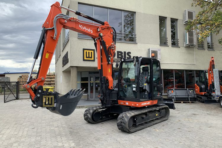Minikoparka KUBOTA KX080-4