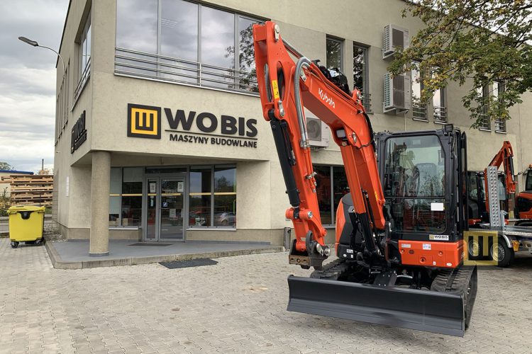 Minikoparka Kubota obrysowa U56-5 przód