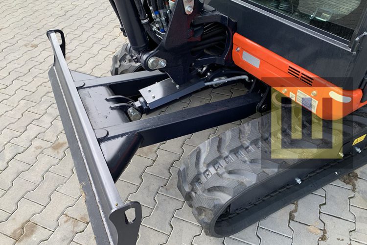 Minikoparka KUBOTA KX027-4