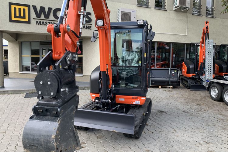 Minikoparka KUBOTA KX027-4