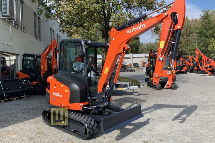 Minikoparka KUBOTA KX030-4